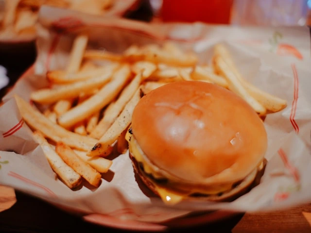 Zaburzenia odżywiania – kiedy jedzenie staje się językiem emocji