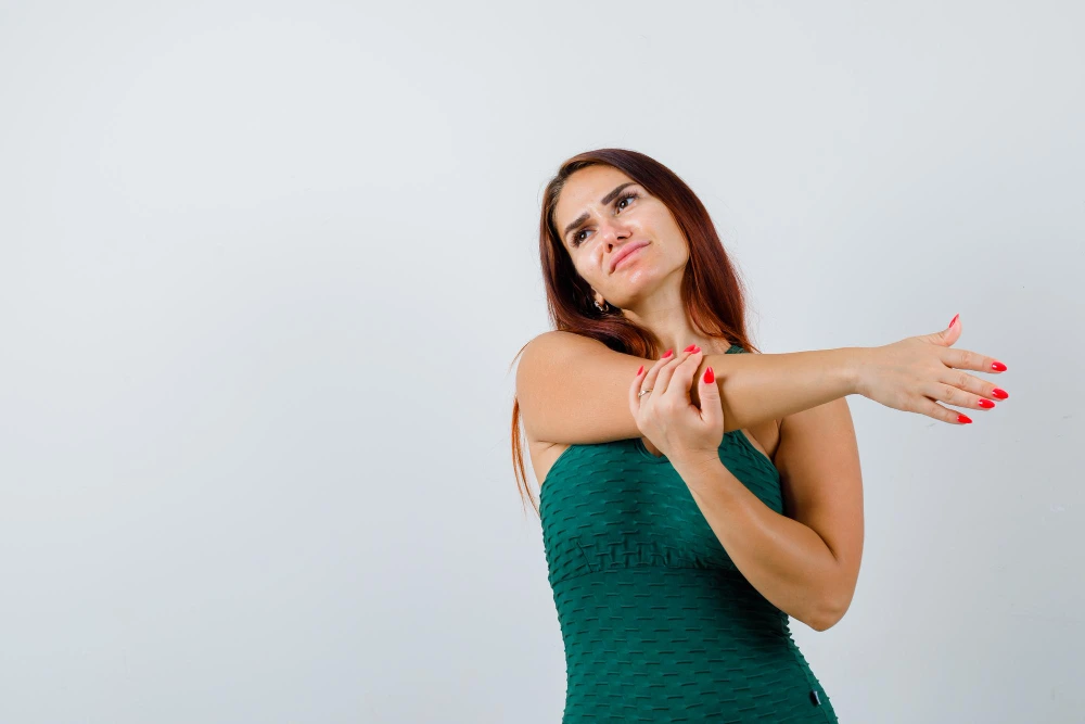 Bóle stawów – objawy, możliwe przyczyny i rodzaje bólu